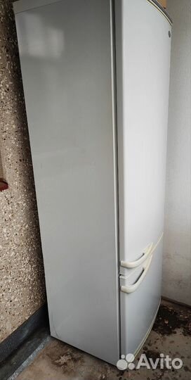 Холодильник атлант бу
