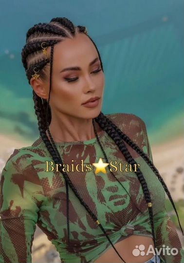 Модель на Косы с канекалоном афрокосы брейды