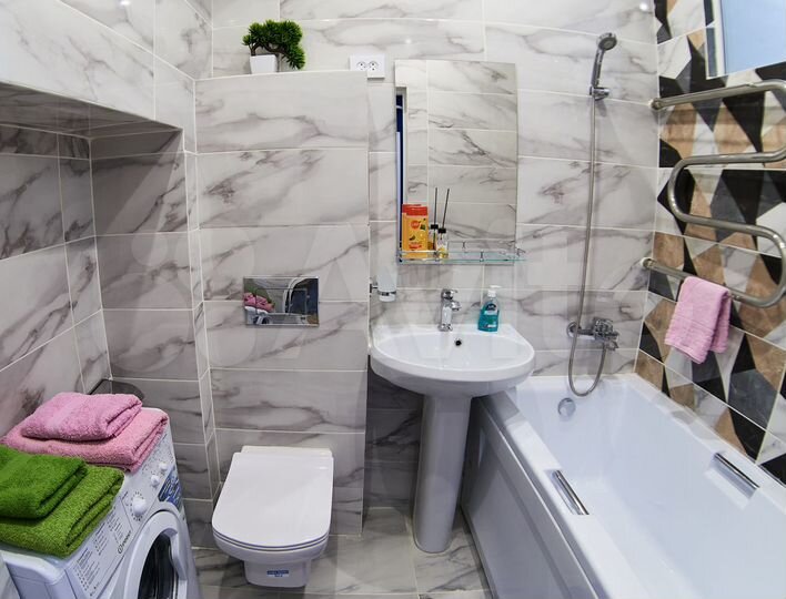 2-к. квартира, 42 м², 3/4 эт.