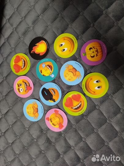 Фишки,монеты