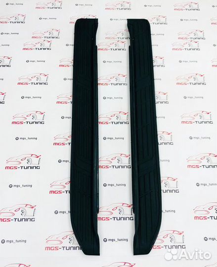 Пороги Toyota Land Cruiser Prado 150 черный обод