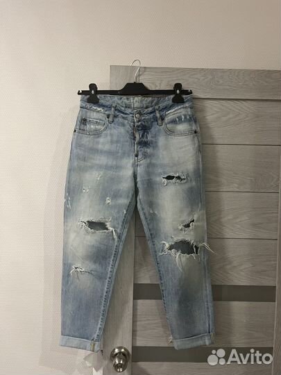 Джинсы dsquared2
