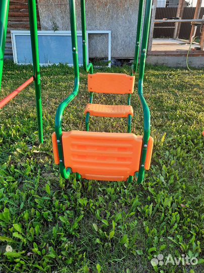 Детские качели уличные