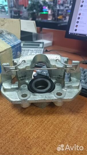 Суппорт передний на/для Daewoo Nexia