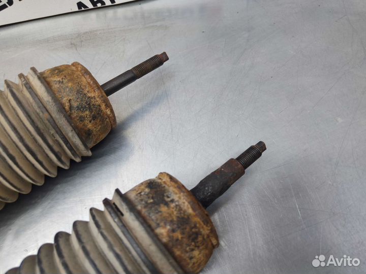 Стойки задние Mitsubishi Eclipse 1G 1992 г.в