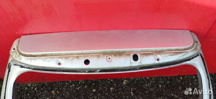 Крышка багажника Kia Rio 3 хэтчбек(под ремонт)