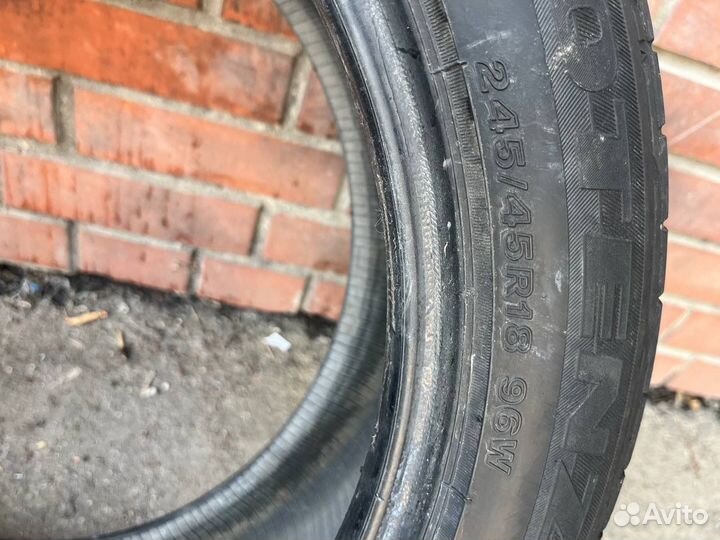 Bridgestone Potenza RE050A 245/45 R18