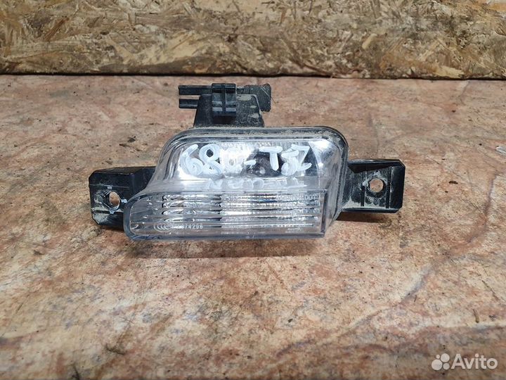 Фонарь заднего хода левый рест 1,4 МКПП VW Tiguan
