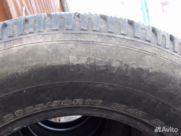 Marshal CW11 235/70 R16