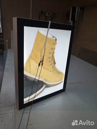 Лайтбокс магнетик на тросах двухсторонний