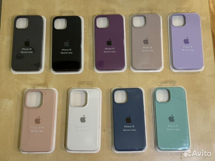 Силиконовые чехлы iPhone 15/ 15 Pro