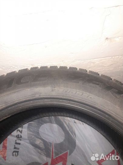 Pirelli Ice Zero 235/55 R20 105T