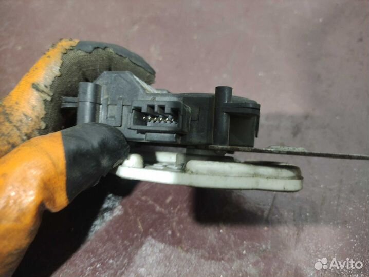 Моторчик заслонки отопителя Honda