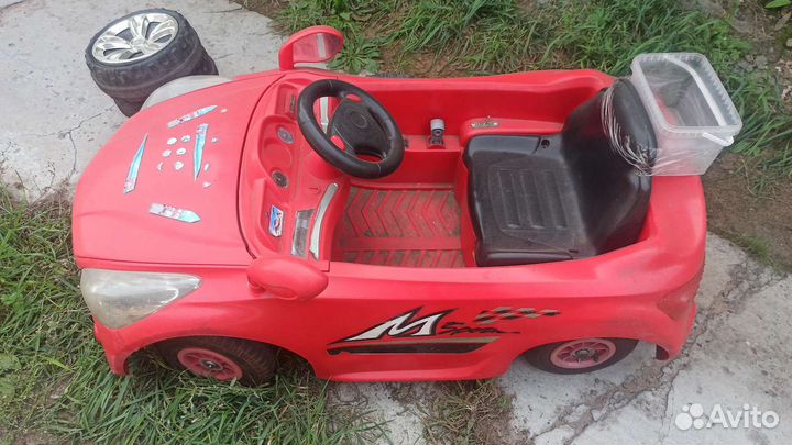 Детский электромобиль