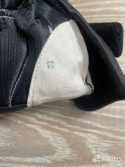 Боксерские перчатки, шлем, обувь детская