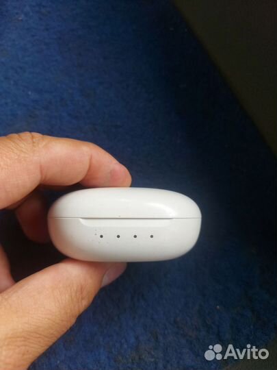 Кейс Беспроводные наушники JBL Free II, белый