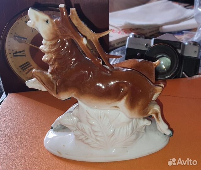 Статуэтка бегущие олени