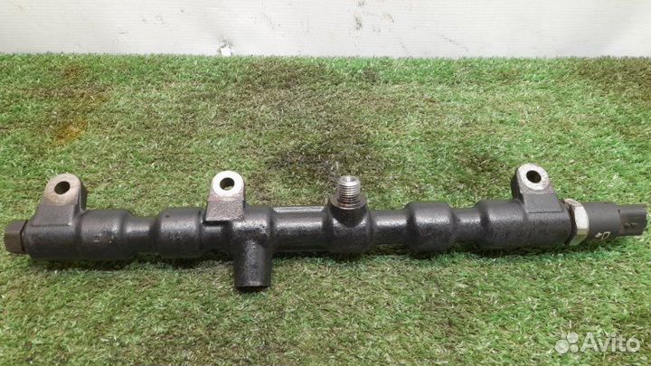 Топливная рейка Ford Mondeo 3 лифтбек 2.0 hjbb