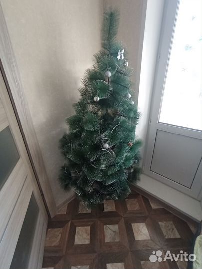 Ель искуственная