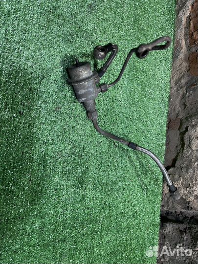 Регулятор давления топлива Ауди 100 2.3 AAR