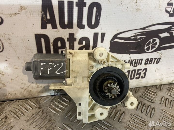 Моторчик стеклоподъемника правый ford focus