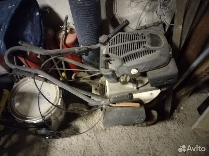 Культиватор и газонокосилка