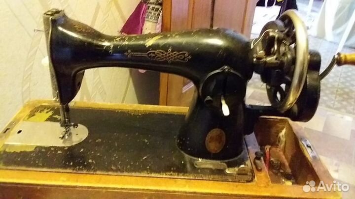 Швейная машинка пмз ручная 40-е годы