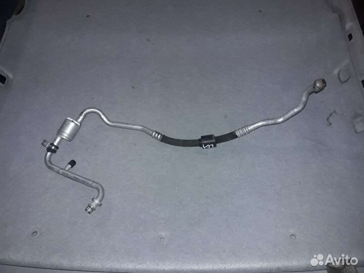 Трубка кондиционера рено логан 8200587431