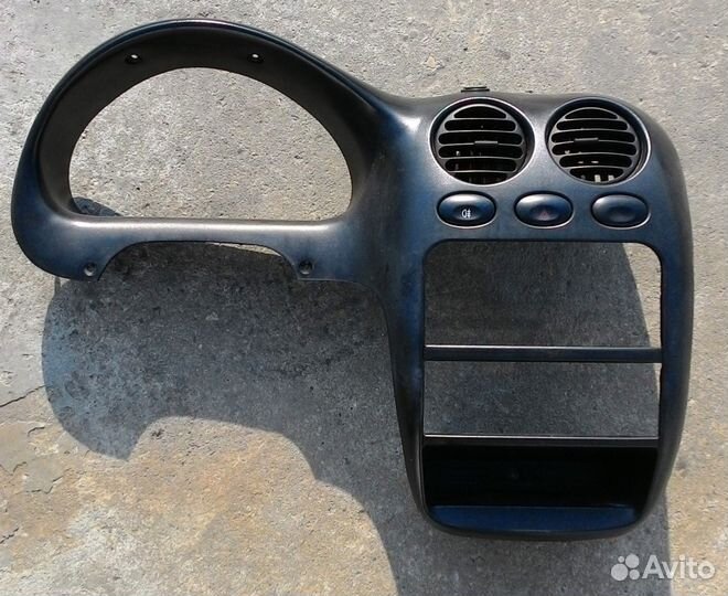 Панель центральная Дэу Матиз