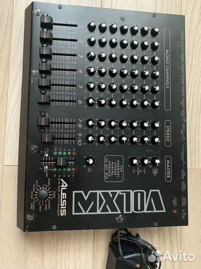 Микшер Alesis MX-10A