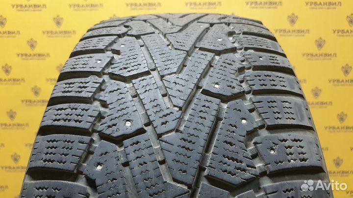 Pirelli Ice Zero 235/50 R18