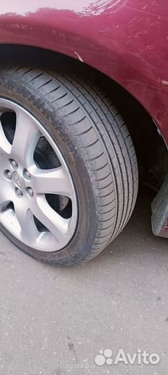 Toyota Avensis 2.0 AT, 2006, 360 176 км