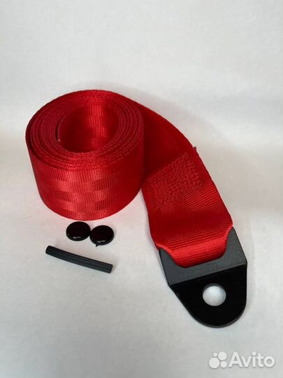 Красные ремни безопасности
