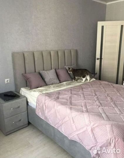 Дизайнерская кровать