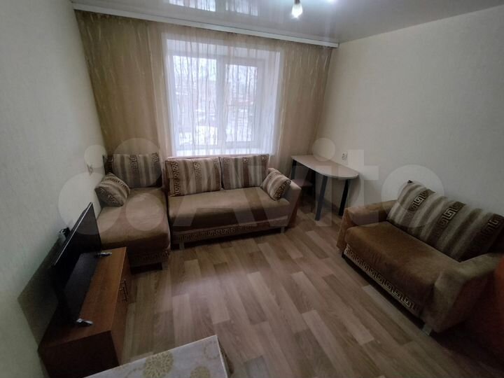 Комната 12,7 м² в 8-к., 2/9 эт.