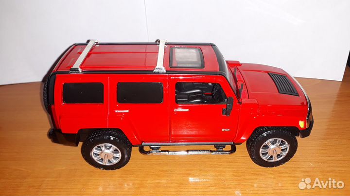 Модель Hummer H3 1/24