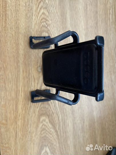 Автомобильный держатель универсальный