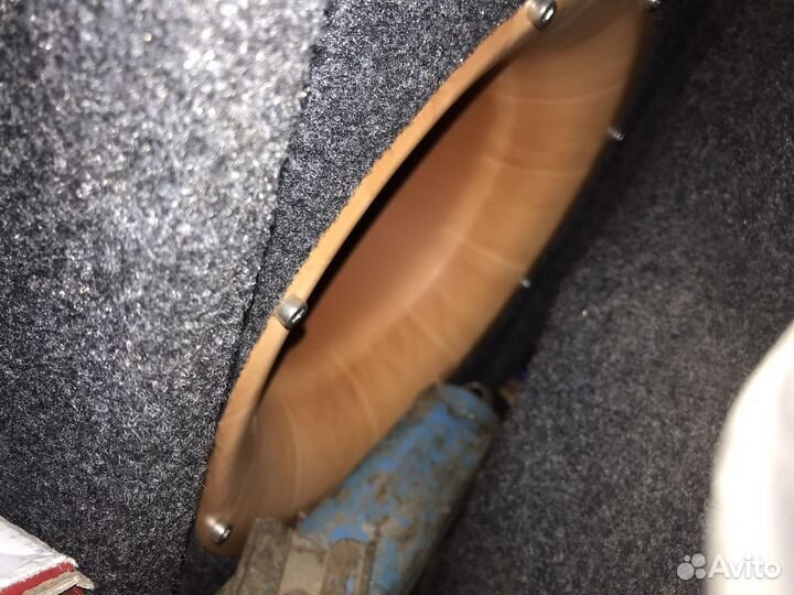 Продам сабвуфер