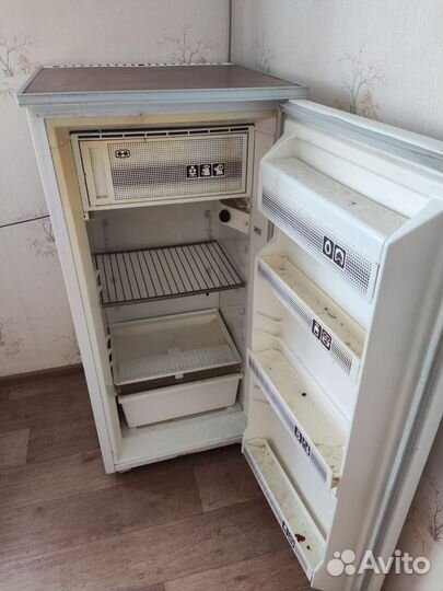 Холодильник бу