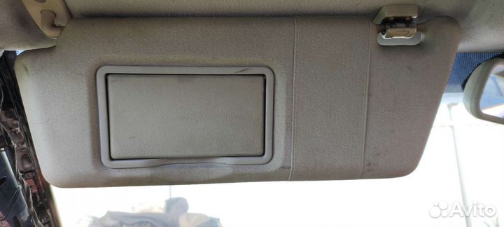 Водительский солнцезащитный козырёк W210