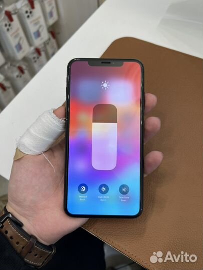 iPhone Xs Max, 64 ГБ