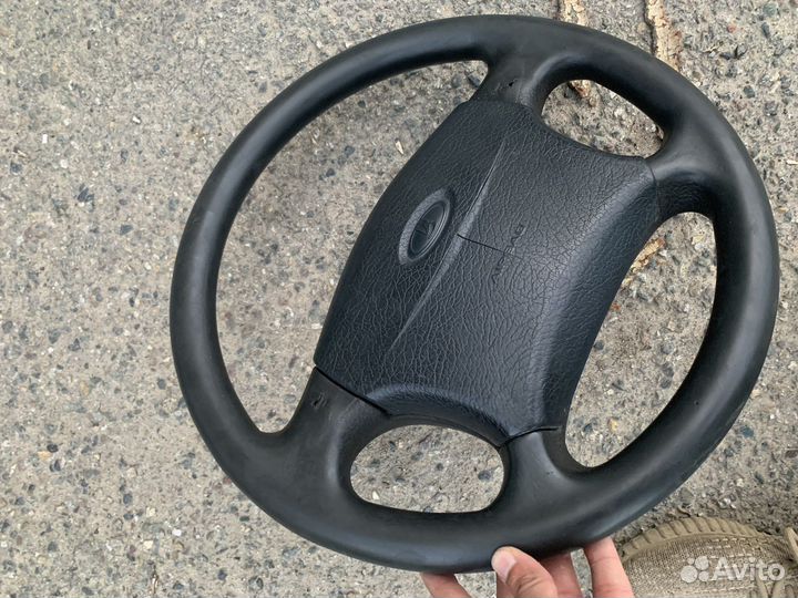 Руль на priora