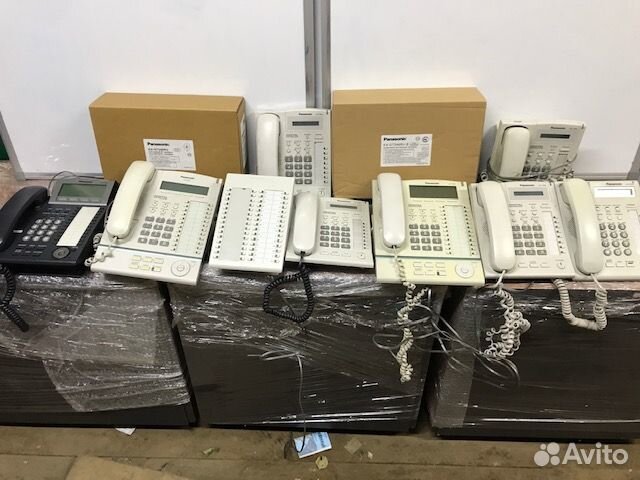 Мини атс Panasonic KX-TDE 100 + телефоны