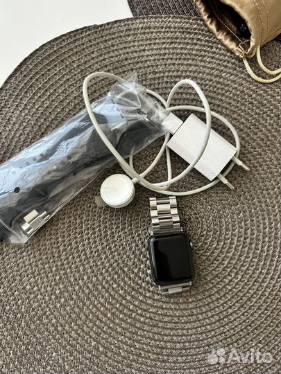 Apple Watch Series 3 38 мм