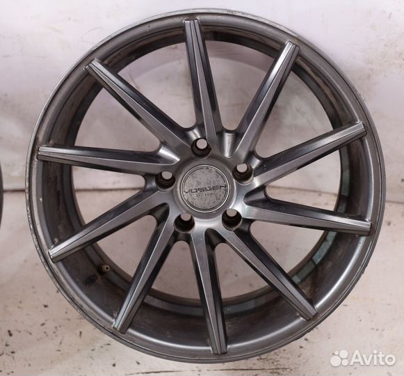 Диски литые R18 5x114.3 Vossen CVT