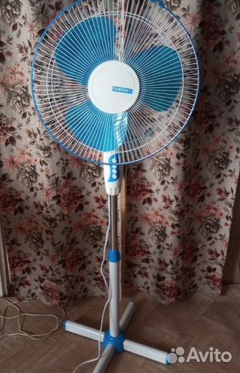 Вентилятор напольный новый Centek