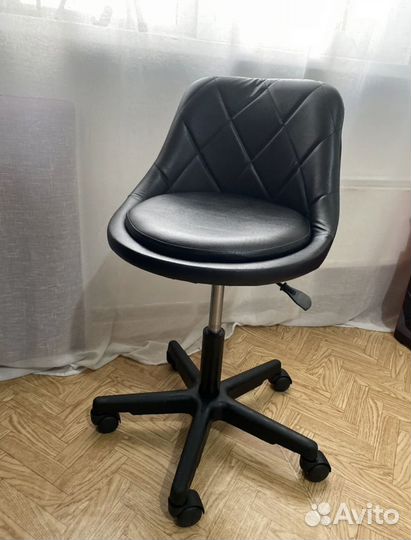 Новый стул мастера компьютерный