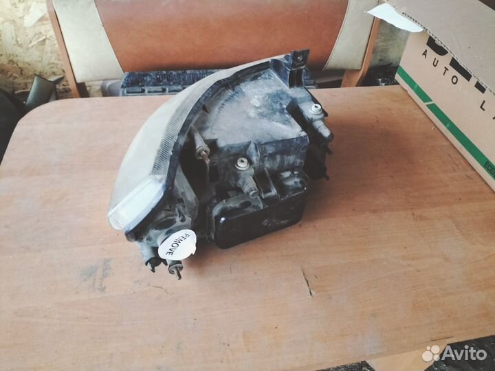 Фары ford transit 2002