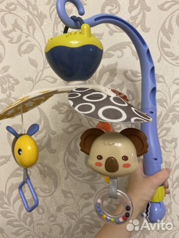 Мобиль на кроватку новый