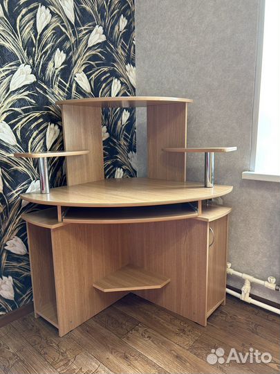 Компьютерный стол бу